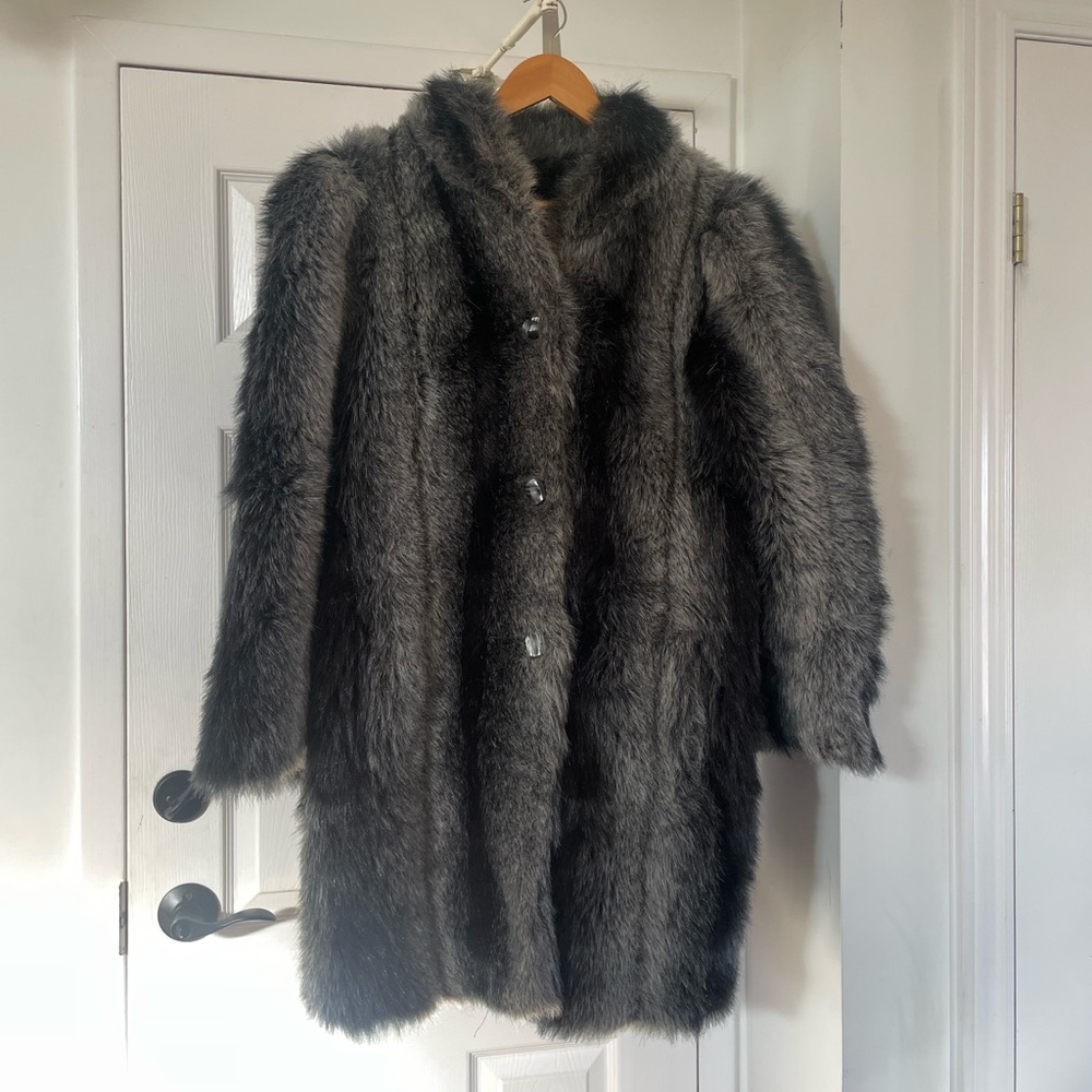 Sears Tradition Black and Gray Faux Fur Winter Coat size Large *see description